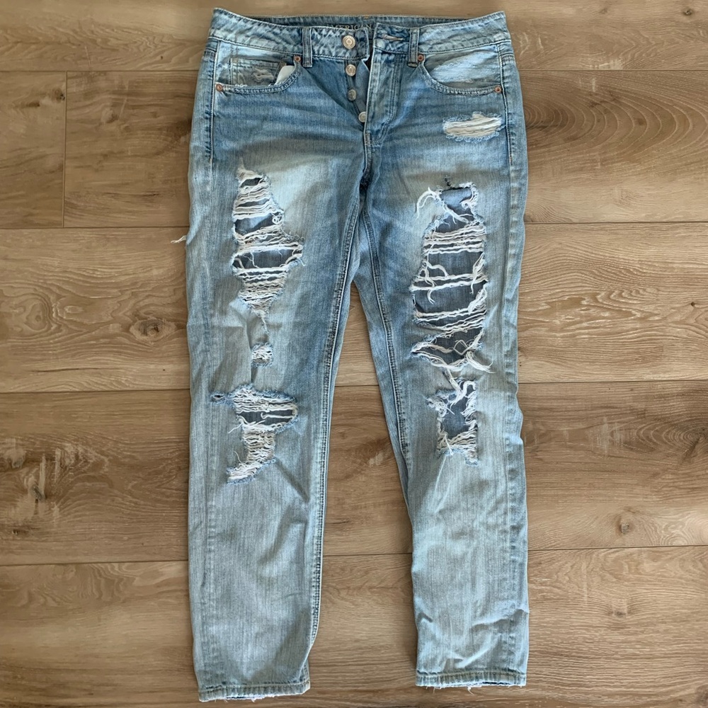 ❌SOLD American Eagle Tomgirl Jeans